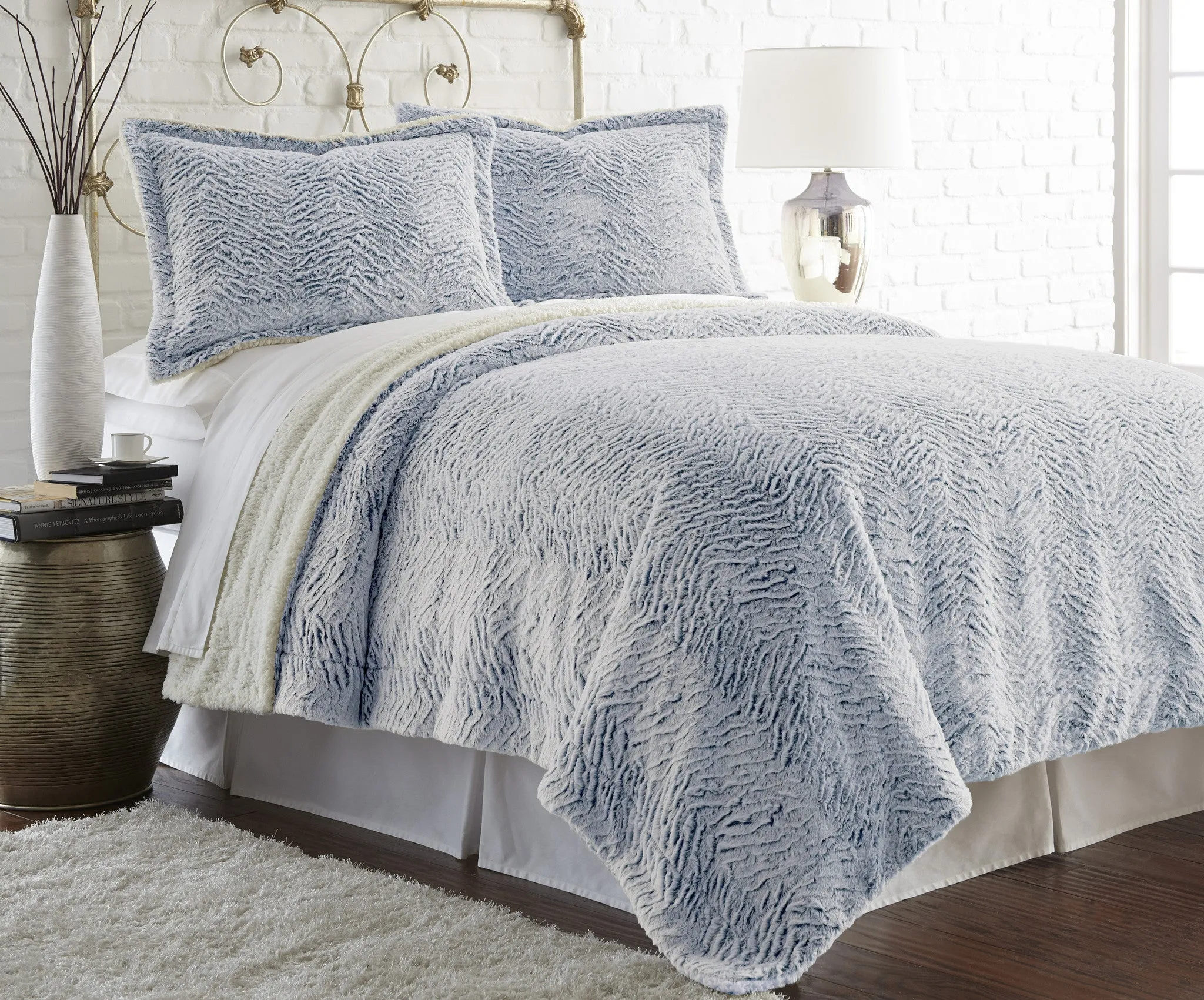 Faux fur/Sherpa 2 Piece Comforter Set Indigo Blue Twin/Twin XL